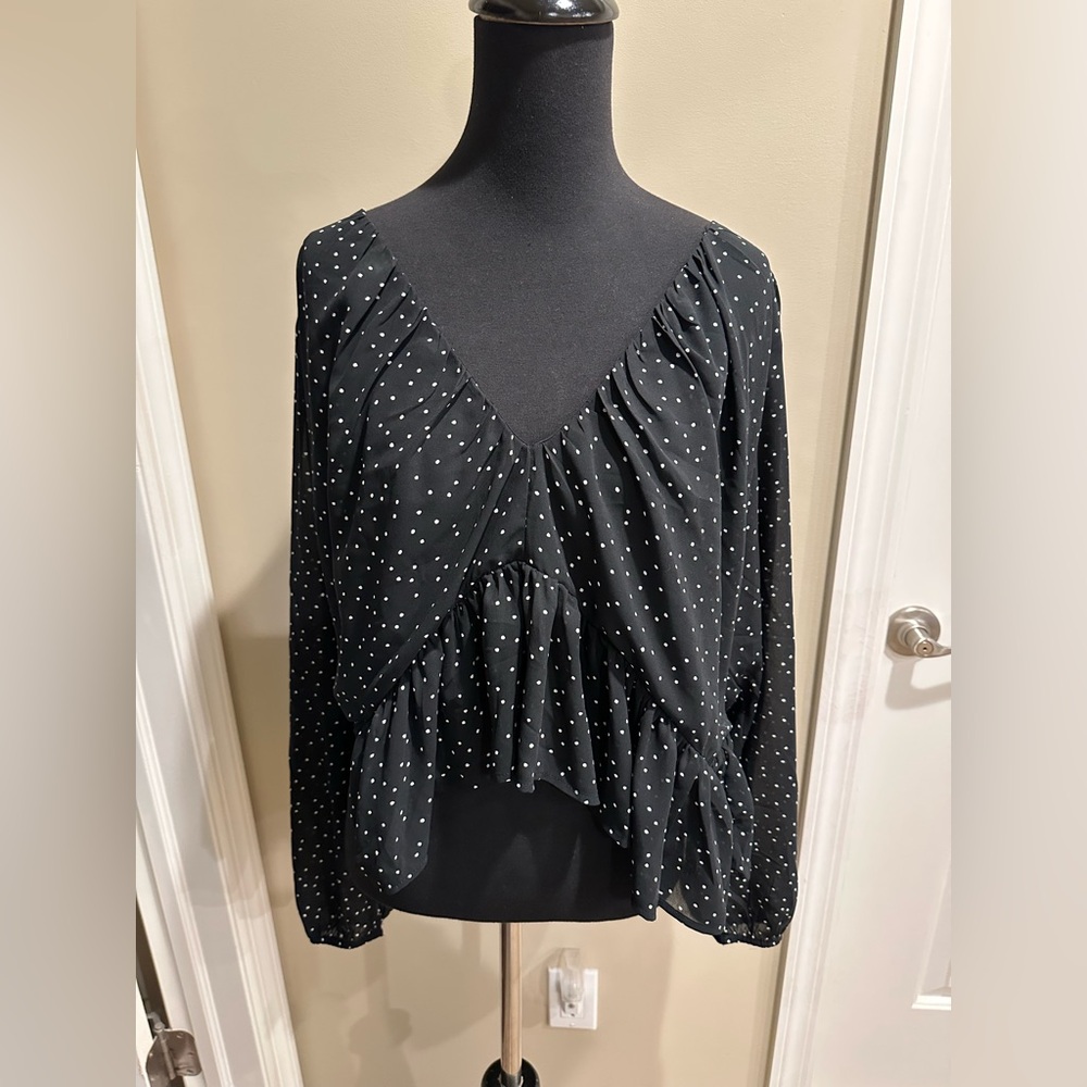 H&M Black Asymmetrical Ruffled Long Sleeve Blouse